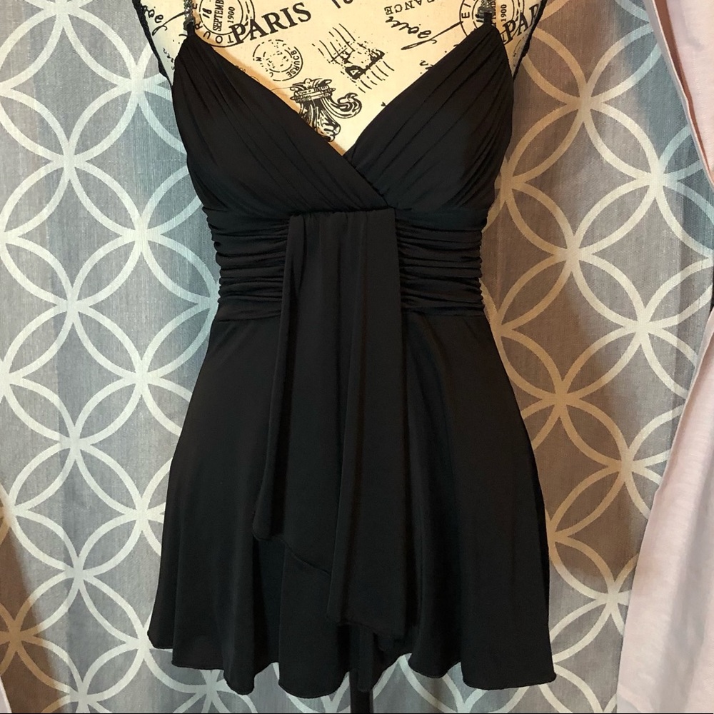 Guess black stretch top